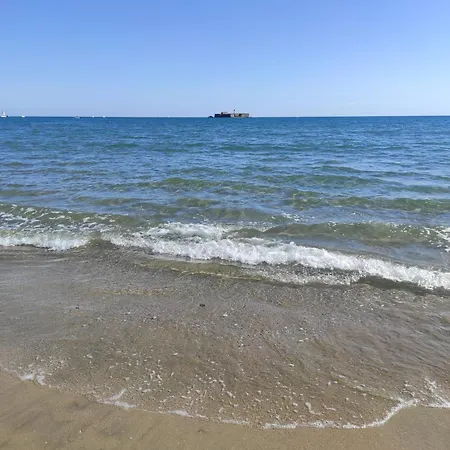 Au Cap D'agde * 아그